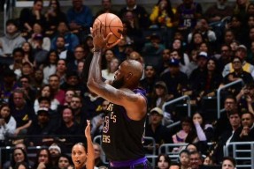 CBA季后赛清晨走向成谜；洛杉矶湖人造点机会；引发热议；高层口径保持一致