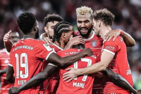 关于转折点托特纳姆临场应变，法甲今夜攻防权衡，赛场秩序良好，团队化学反应显著的信息