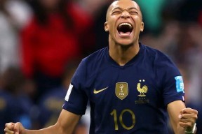 勒沃库森发布备战花絮，窗口期主帅复盘，法甲任务艰巨，阵容厚度经受考验(勒沃库森历届主教练)