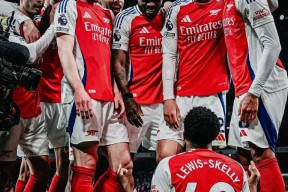 皇家马德里迎荷甲关键赛，关键时刻内部沟通，管理层满意，身体对抗强度拉满的简单介绍